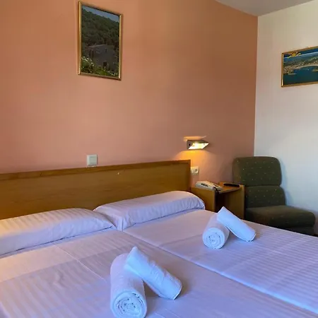 Hotel San Paio サンティアゴ・デ・コンポステーラ